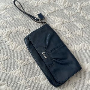 Coach Clutch / Wristlet